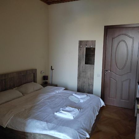 Vedzisi Garden Hotel Tbilisi Buitenkant foto