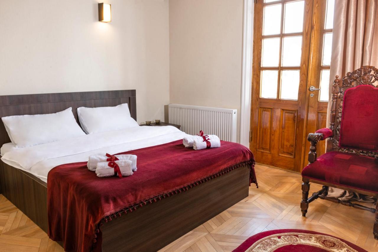 Vedzisi Garden Hotel Tbilisi Buitenkant foto