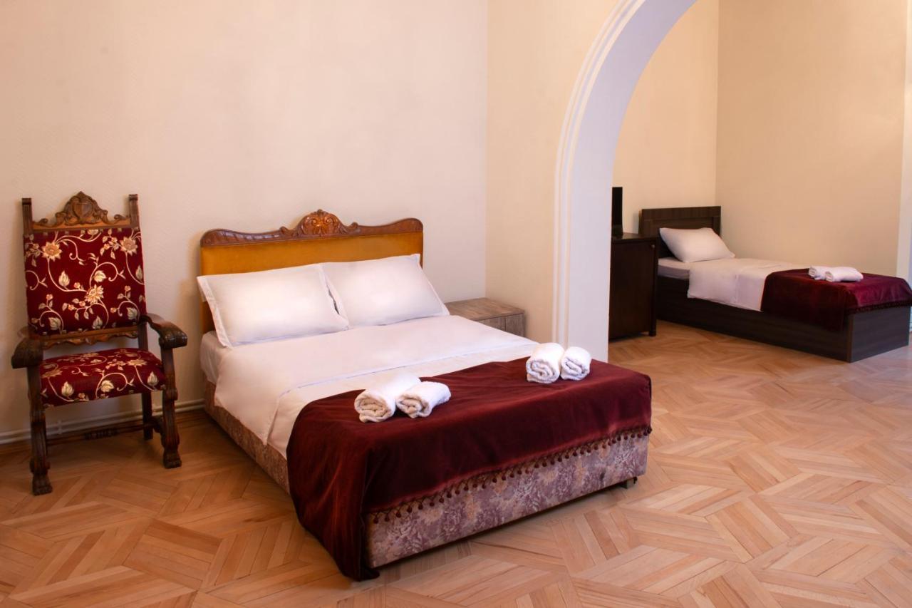 Vedzisi Garden Hotel Tbilisi Buitenkant foto