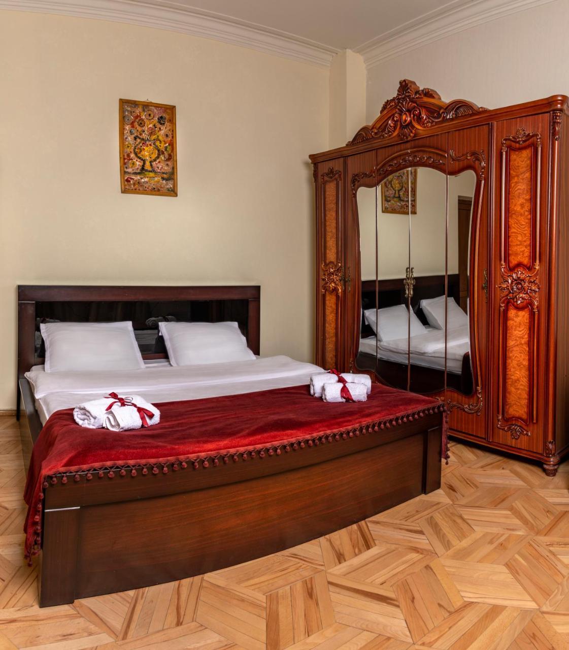 Vedzisi Garden Hotel Tbilisi Buitenkant foto