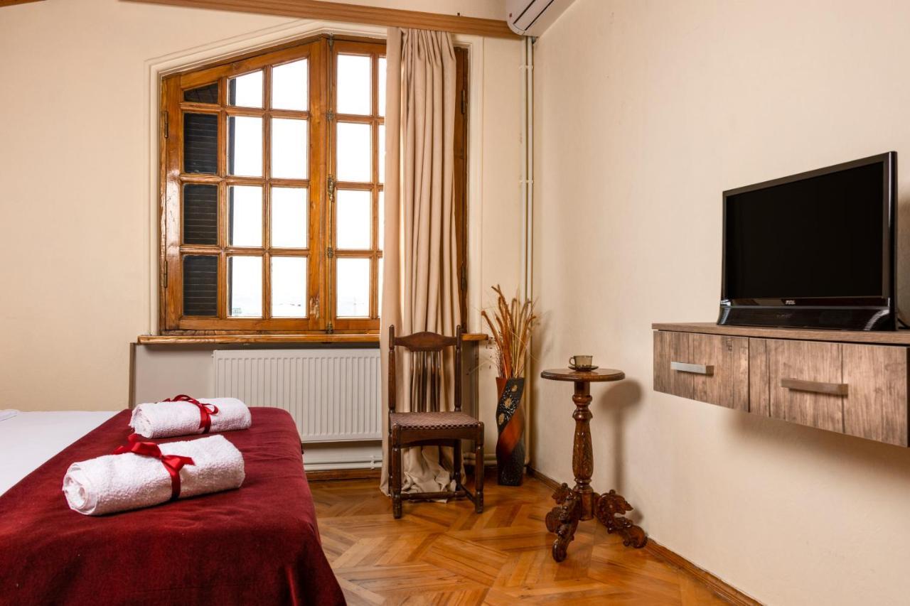 Vedzisi Garden Hotel Tbilisi Buitenkant foto