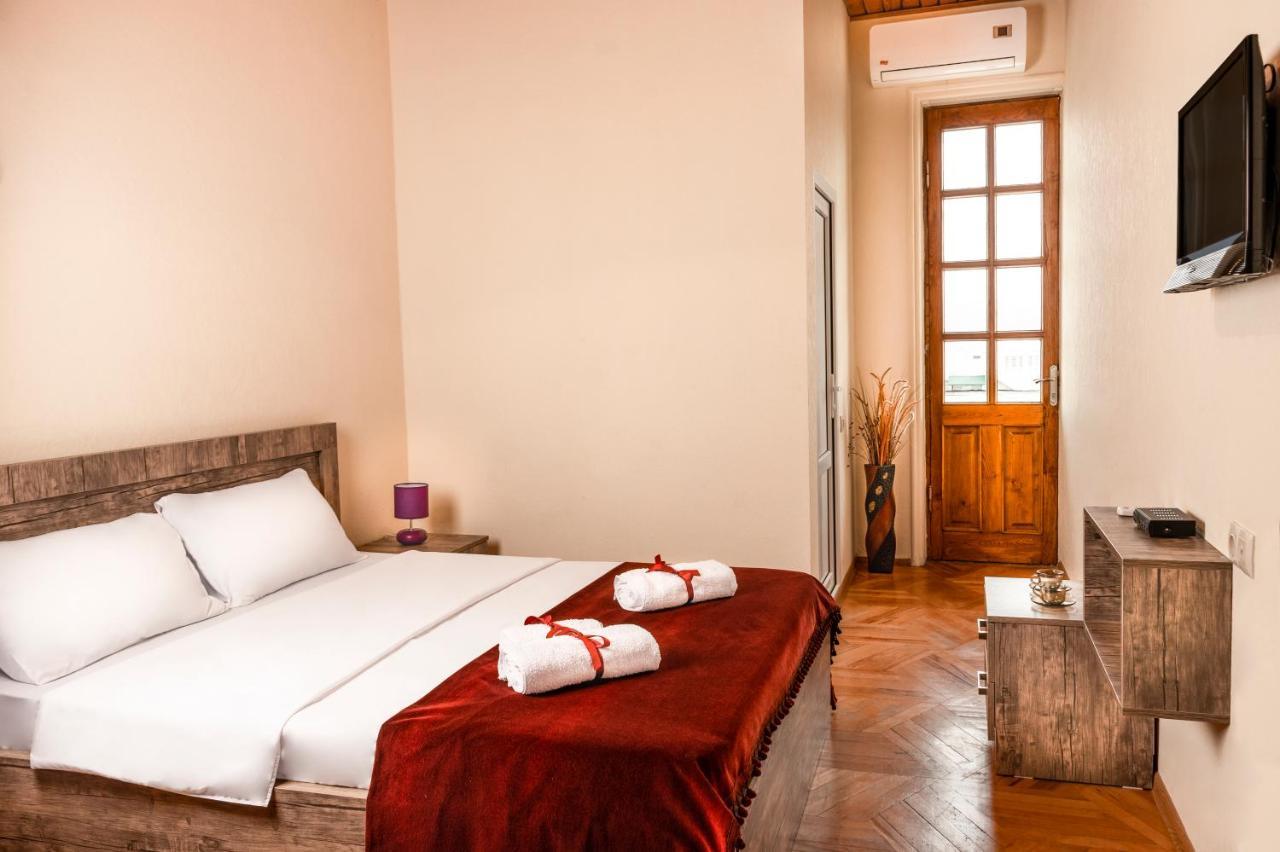 Vedzisi Garden Hotel Tbilisi Buitenkant foto