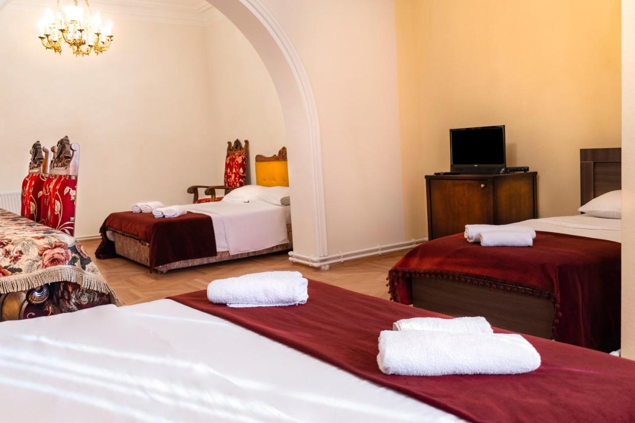 Vedzisi Garden Hotel Tbilisi Buitenkant foto